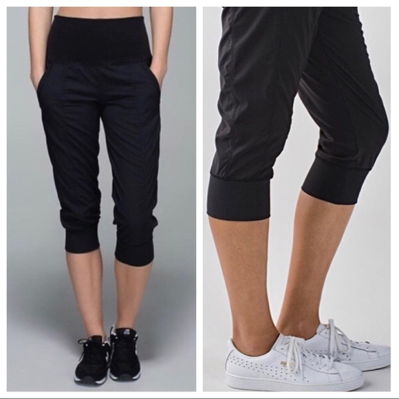 lululemon athletica Pants - Lululemon In Flux Crop Studio Hi Rise Jogger Pants